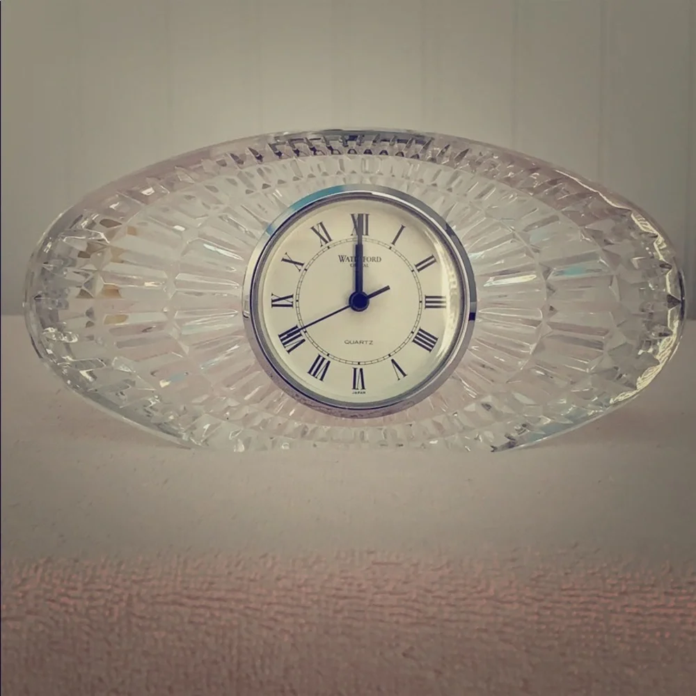 Waterford Crystal Oval Desk Clock Mantel Clock Quartz Roman Numeral Ireland